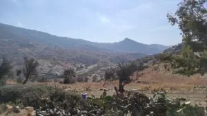 hiking around lower valley