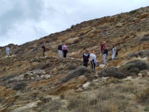 hiking to valmas beach